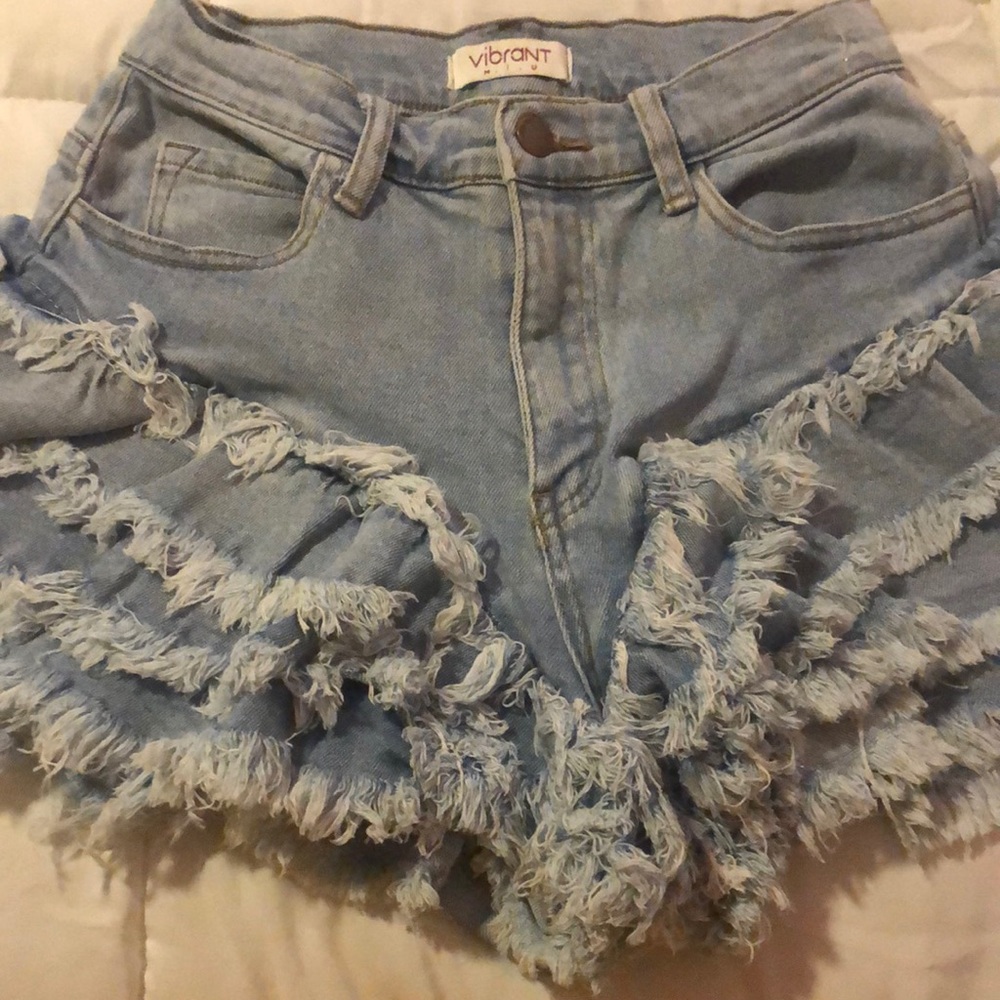 Fashion nova denim shorts
